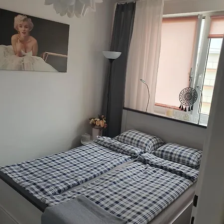 Apartament Przy Ratuszu Malbork Exterior photo